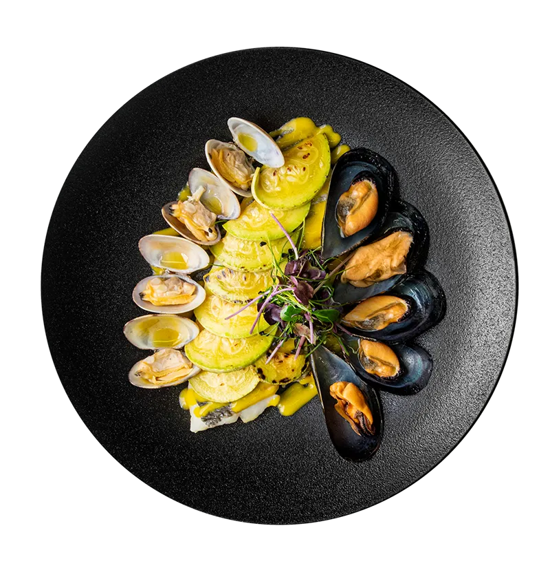 Orata Allo Zaffrano Con Cozze E Vongole